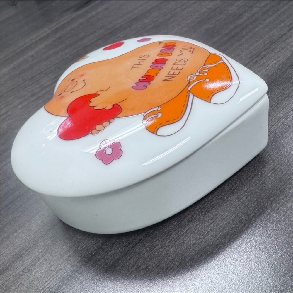 Vintage Enesco Japan 1981 ‘Human Bean’ Ceramic Heart Trinket Box